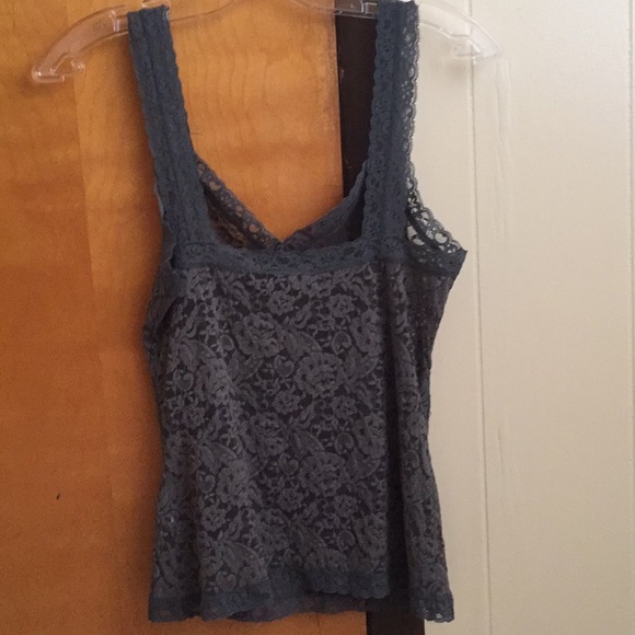 Deep green camisole - Picture 2 of 2